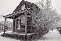 1233 Snowy House