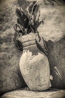 6960 Broken Vase BW