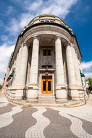 7121 Distorted Building